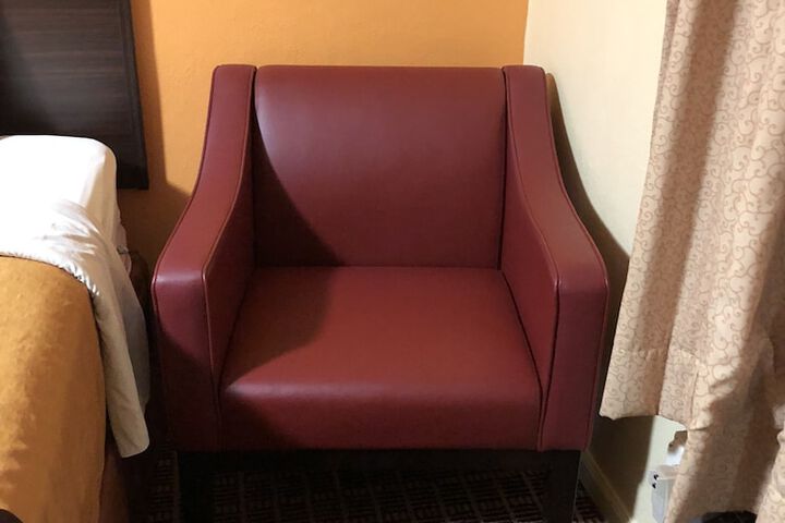 Room 14 of 39