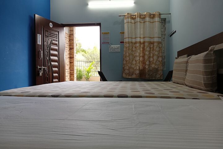 Room 15 of 35