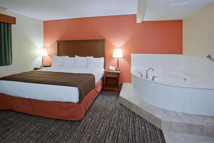 1 King Bed Accessible (1 of 13)