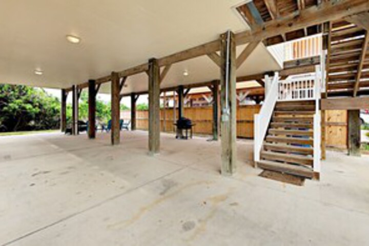 Terrace/Patio 35 of 38