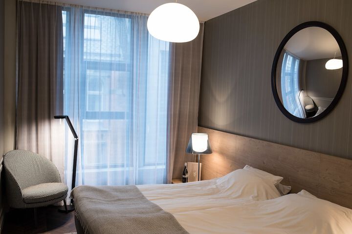 Room 3 of 82