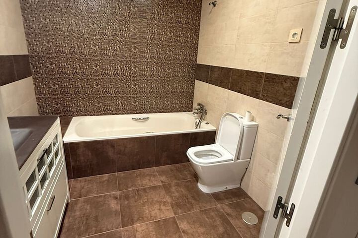 Room 20 of 23