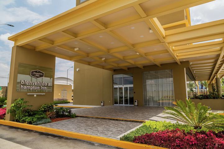Hampton Inn &  Suites by Hilton Puebla in San Andrés Cholula