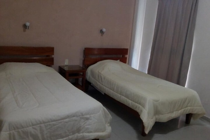 Room 2 of 9