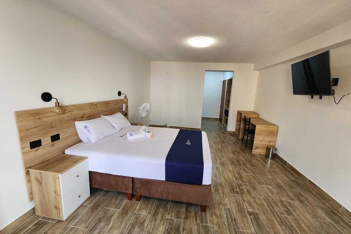 Room 14 of 35