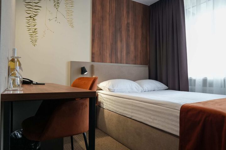 Room 17 of 67