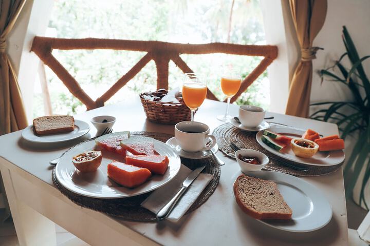 Breakfast/Coffee Service 92 of 111