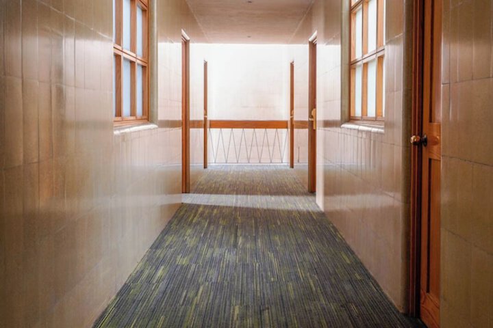 Ballroom/Hall 38 of 42