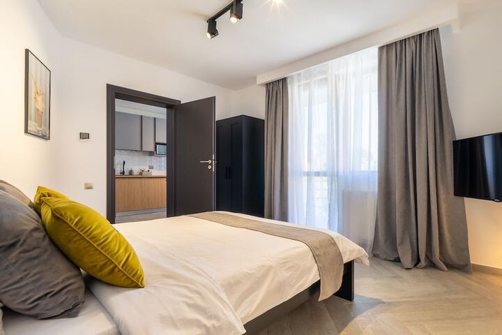 Room 42 of 92