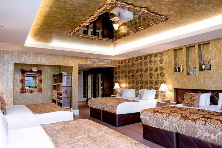 Room 114 of 194