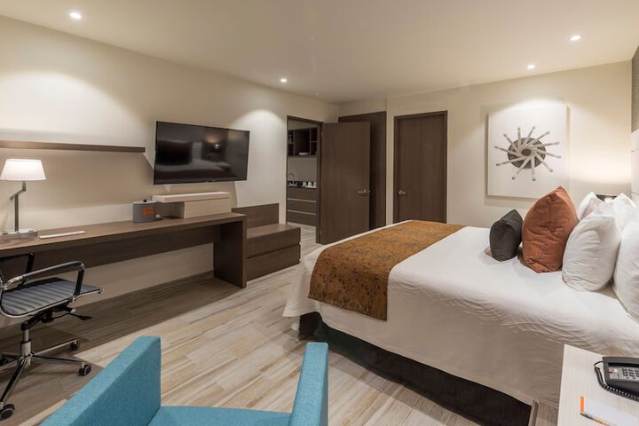 Room 20 of 65