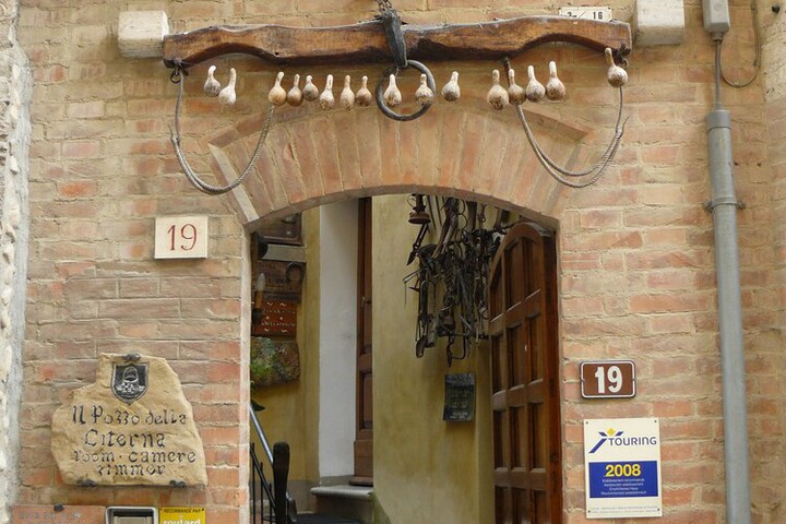 Hotel 40 of 53