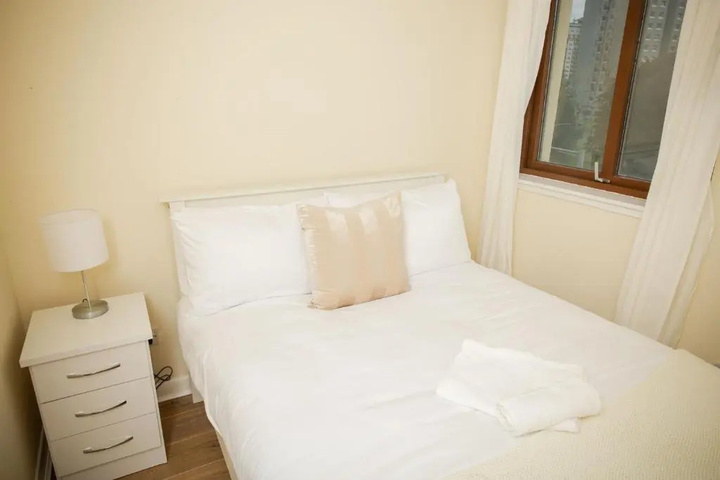 Room 3 of 12