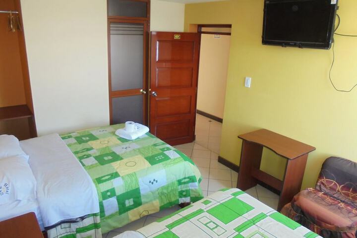 Room 11 of 29
