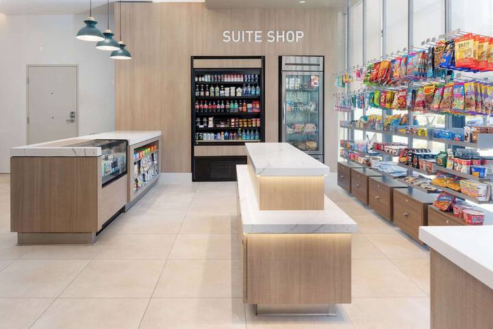 Snack bar