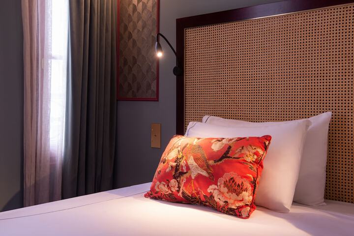 Room 10 of 47