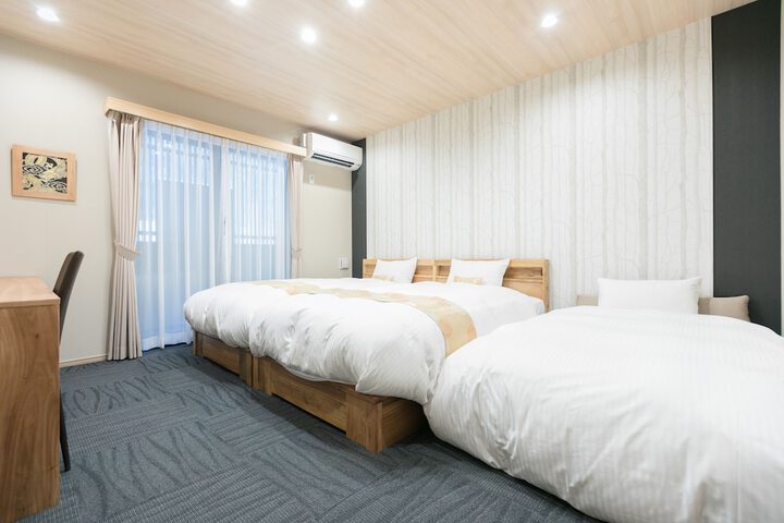Room 13 of 51