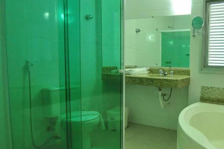 Room 42 of 73