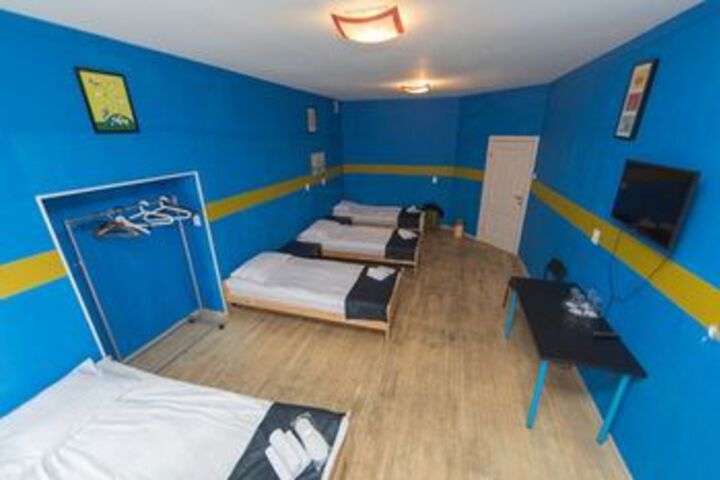 Room 38 of 84