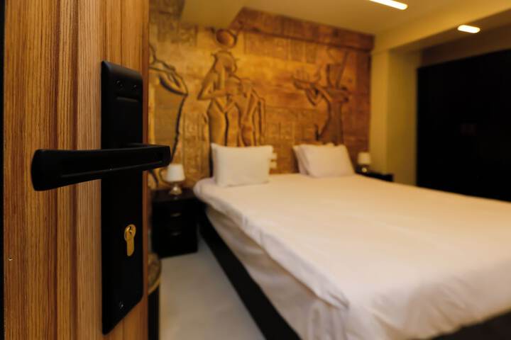 Room 129 of 284