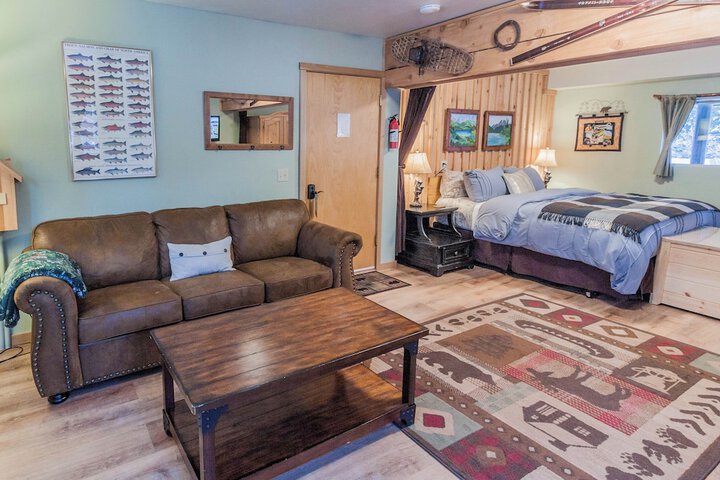 Room 21 of 115