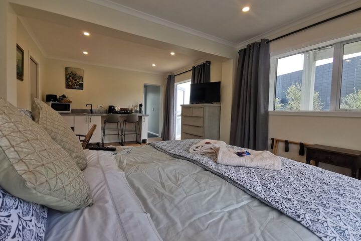Room 27 of 91