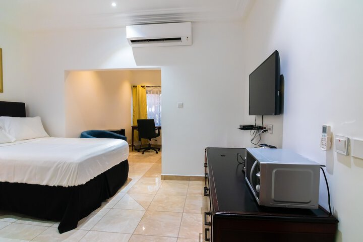 Room 14 of 45