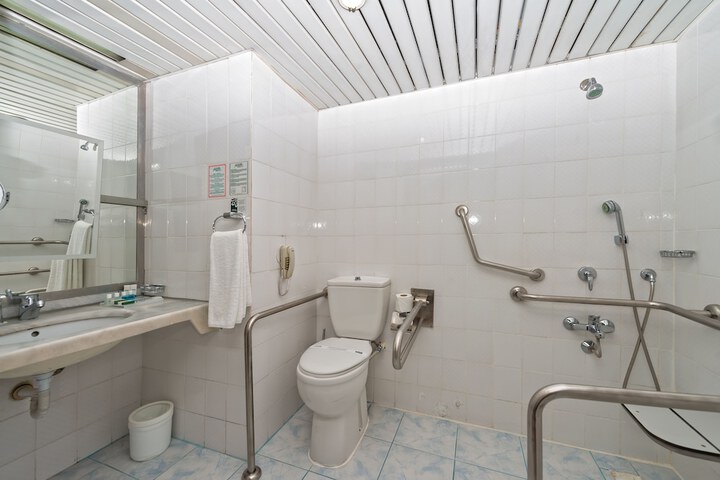 Clean Restrooms