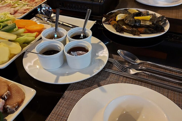Dining 366 of 403