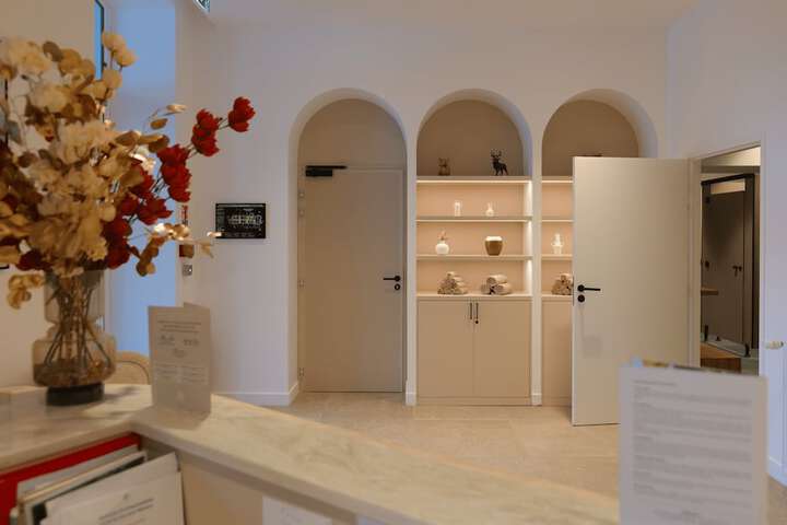 Hotel Interior 20 of 45
