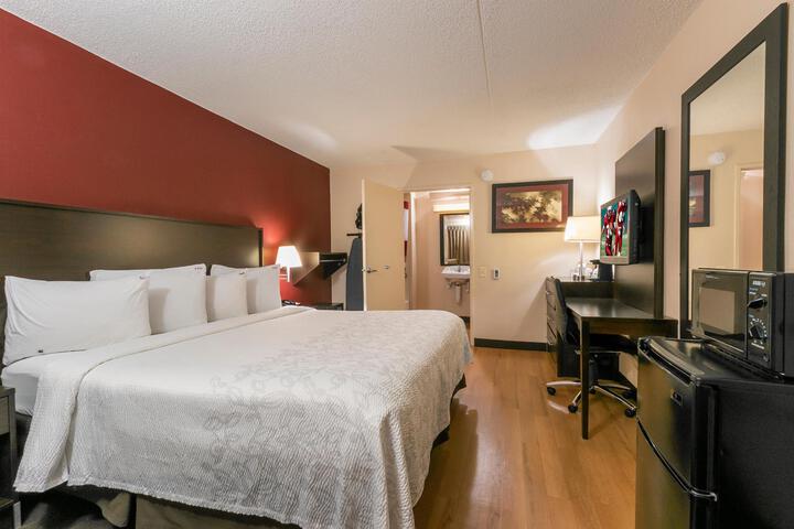 Superior King Bed (13 of 22)