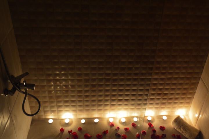 Room 36 of 42