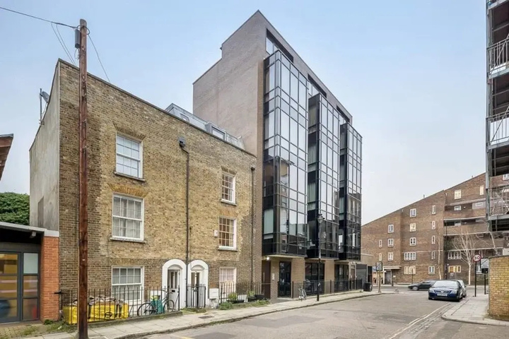 Modern 2bed 2bath Sleeps 6, 4mins to Euston