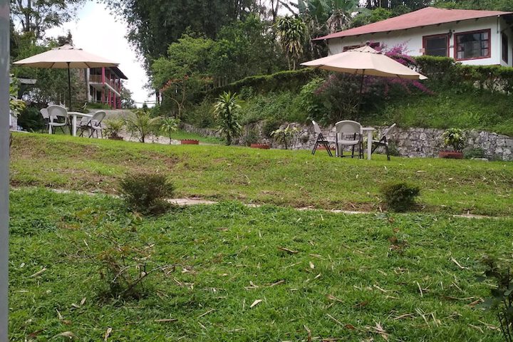 Hotel Exterior 104 of 105