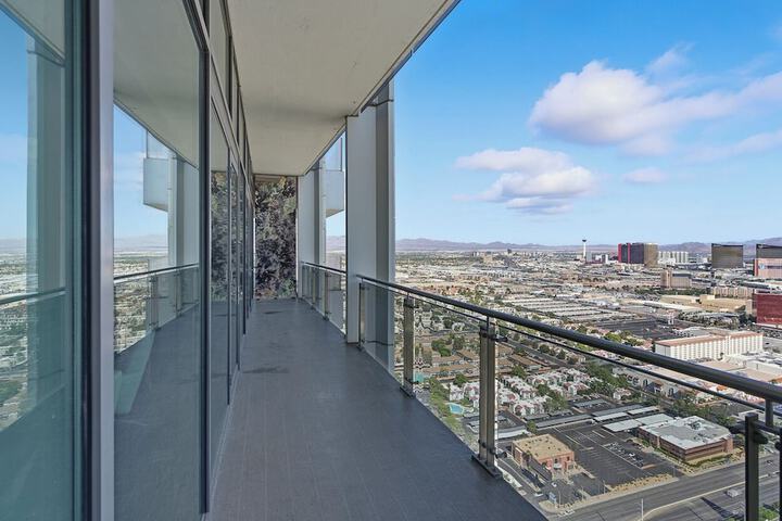Terrace/Patio 305 of 484