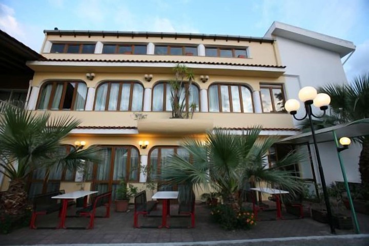 Hotel 34 of 37