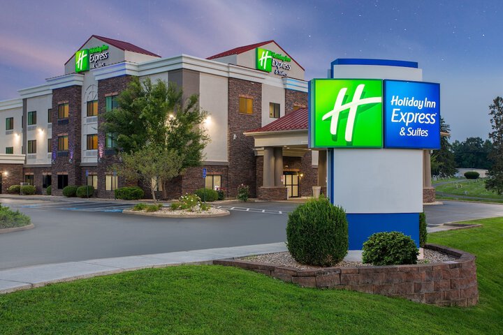 Hotel 33 of 38