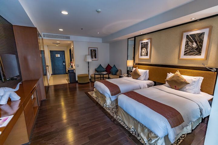 Room 29 of 125
