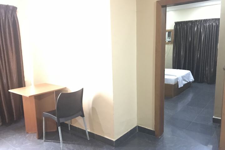 Room 5 of 15