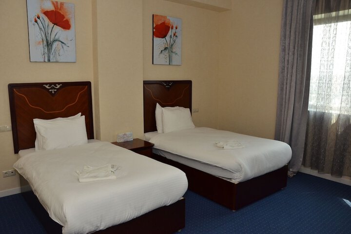 Room 14 of 113