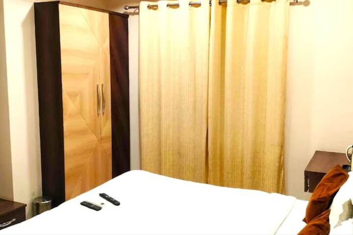 Room 7 of 17