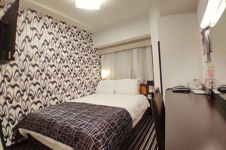 Room 14 of 81
