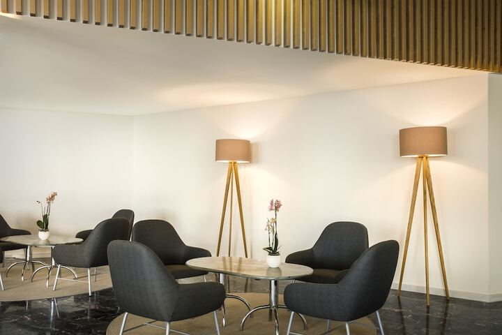 Guest Lobby