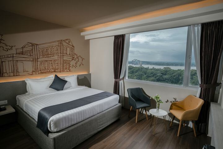 Room 21 of 63