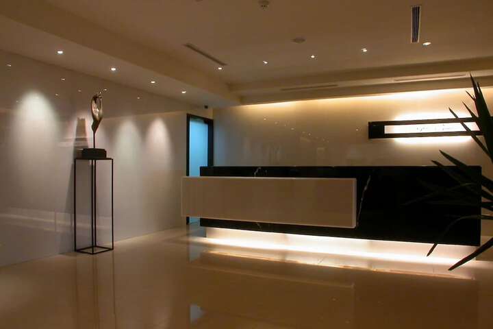 Hotel Interior 4 of 37