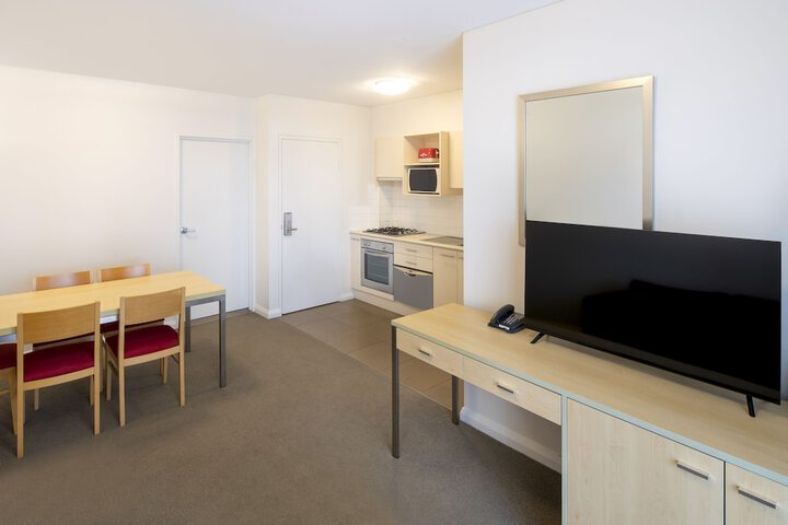 Room 20 of 63