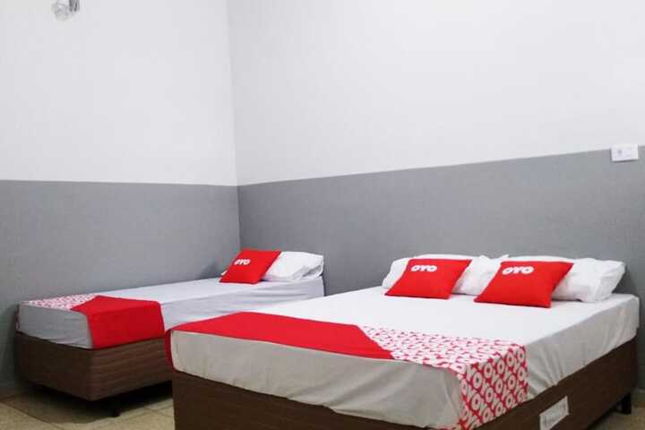 Room 13 of 17