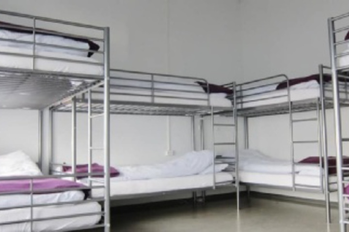 Room 178 of 276