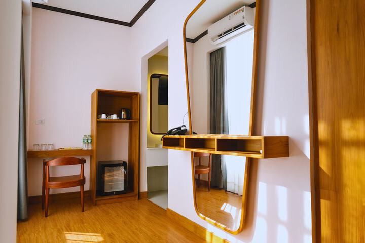 Room 42 of 65