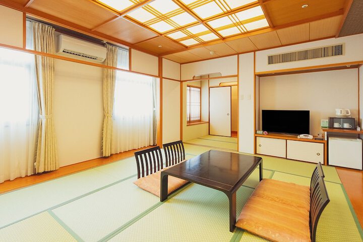 Room 21 of 54